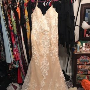 Lace Wedding Dress